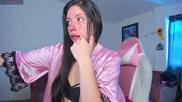 katty snow online show from 04/05/26, 04:37