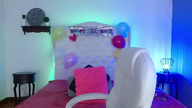 elena detroya online show from 01/21/25, 12:18