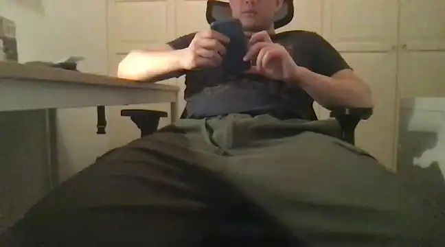 jungcock3210 online show from 01/19/25, 04:46