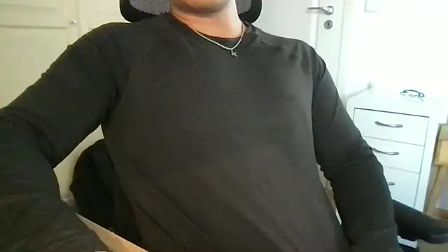 jungcock3210 online show from 09/23/25, 01:03