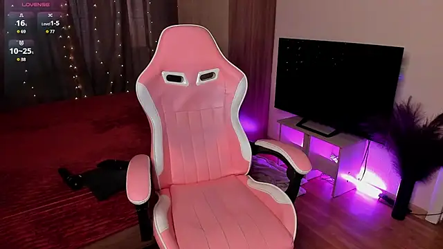 Jane Paws online show from 10/21/25, 02:12