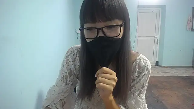 elllaaxx online show from 09/15/25, 03:39