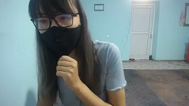 elllaaxx online show from 11/21/25, 03:38