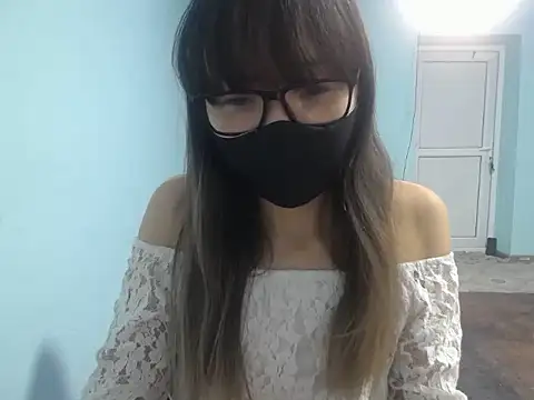 elllaaxx online show from 12/01/25, 04:28