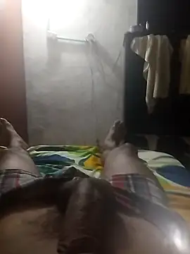 Snapshot of Yesiell chatting on 11/08/25, 05:56 Yesiell online show from 11/08/25, 05:56