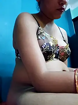 sexyindi couple online show from 10/02/25, 12:45