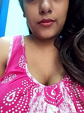 sexyindi couple online show from 01/11/26, 07:02