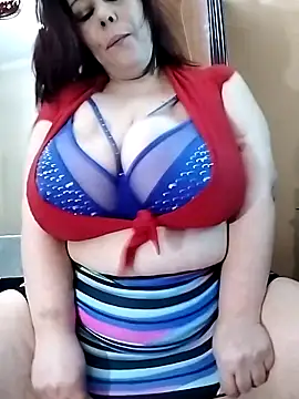 Lucia8600 online show from 02/05/26, 09:08