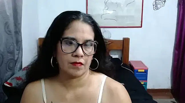 Mistresskloe01 online show from 12/02/24, 12:40