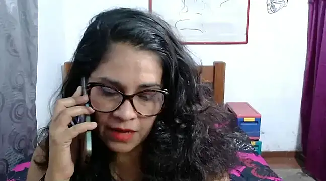 Mistresskloe01 online show from 12/05/24, 12:55