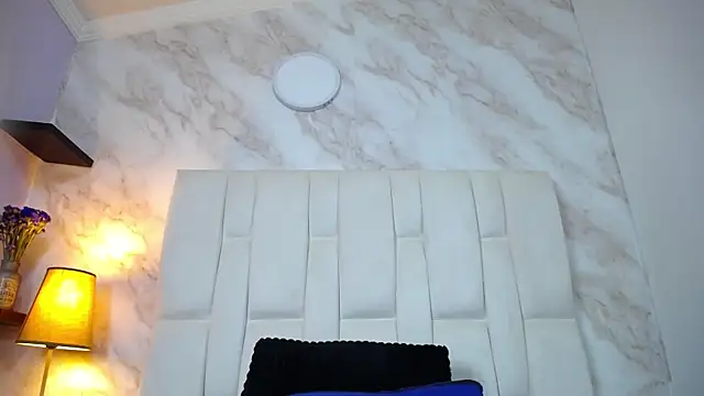 Snapshot of Naughty_Kittenm chatting on 02/13/25, 11:06 Naughty Kittenm online show from 02/13/25, 11:06