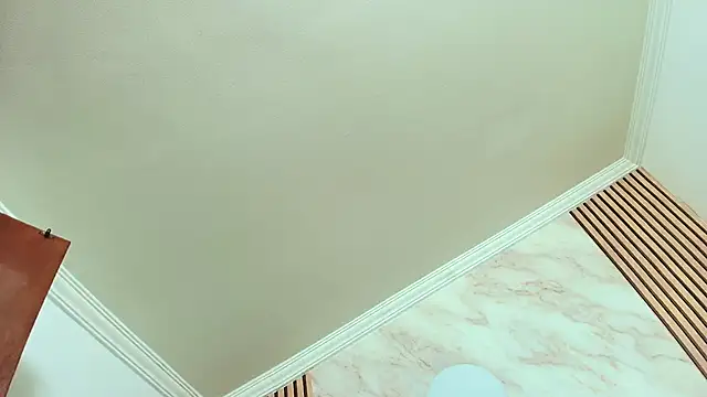 Snapshot of Naughty_Kittenm chatting on 10/18/25, 10:27 Naughty Kittenm online show from 10/18/25, 10:27