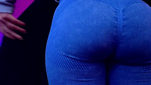 Julieta Russell online show from 09/23/25, 12:19