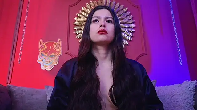 Julieta Russell online show from 11/04/25, 12:15