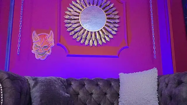 Julieta Russell online show from 01/09/26, 11:46