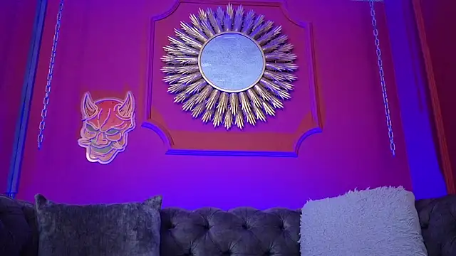 Julieta Russell online show from 04/02/26, 12:14