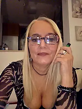 kikkastar online show from 11/07/25, 09:59