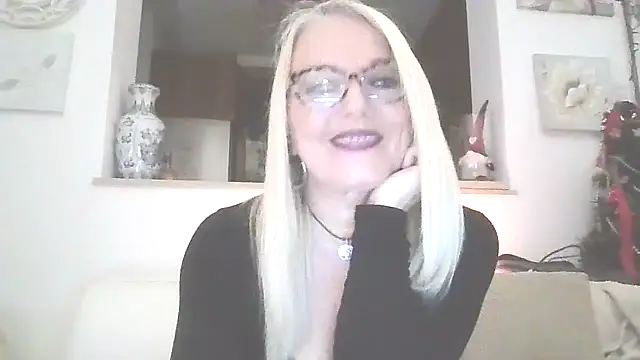 kikkastar online show from 01/07/26, 08:33