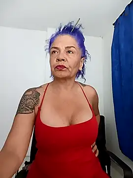 Snapshot of freyadevil333 chatting on 01/18/25, 05:41 freyadevil333 online show from 01/18/25, 05:41