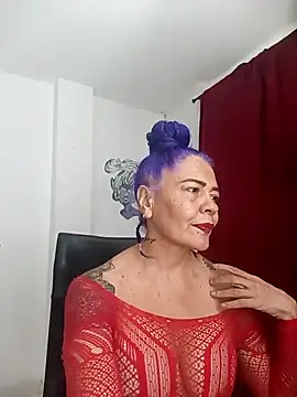 Snapshot of freyadevil333 chatting on 09/30/25, 11:48 freyadevil333 online show from 09/30/25, 11:48