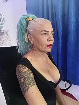 freyadevil333 online show from 03/15/26, 12:16