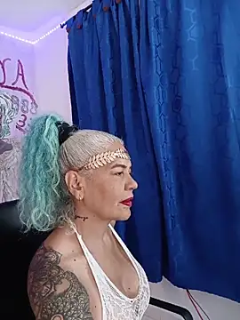 freyadevil333 online show from 05/09/26, 04:28