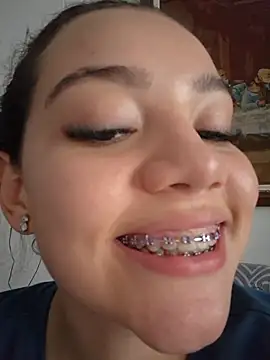 Snapshot of Angela_hank2 chatting on 08/06/26, 10:11 Angela hank2 online show from 08/06/26, 10:11