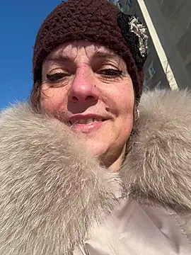 Sunbelxx online show from 01/16/26, 10:30