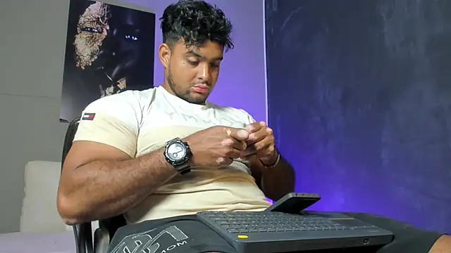 Big furry bear13 online show from 03/06/26, 04:53