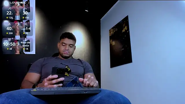 Big furry bear13 online show from 04/09/26, 06:13