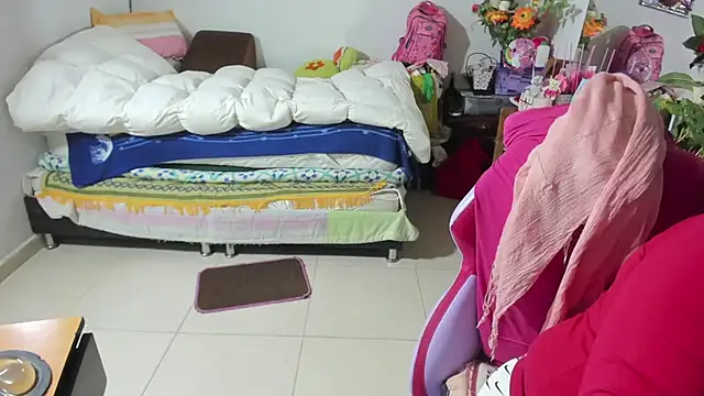 Mrs mommy  online show from 10/01/25, 09:32