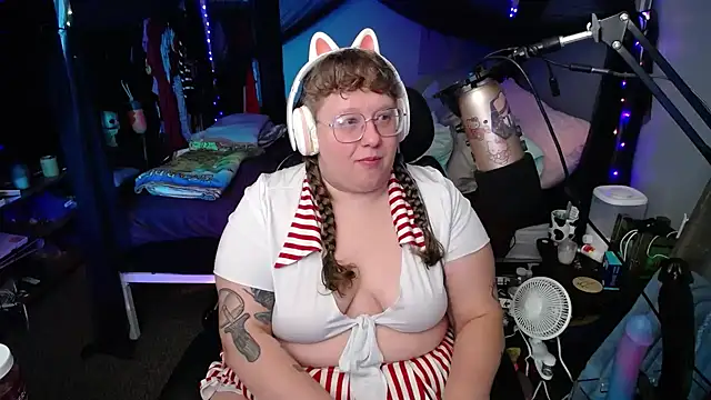 FatVeronica online show from 01/26/25, 04:20