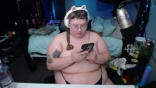 FatVeronica online show from 02/20/25, 04:36