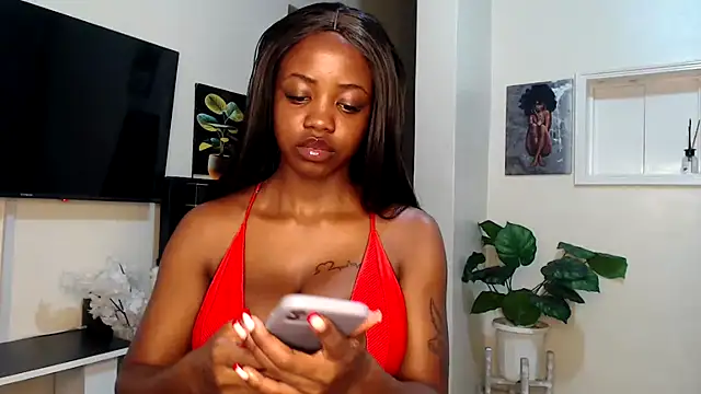 Snapshot of Horny_princes chatting on 02/13/25, 04:28 Horny princes online show from 02/13/25, 04:28