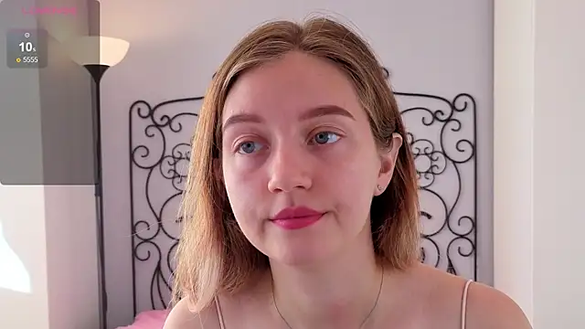 Ksuhesa online show from 10/25/25, 03:25