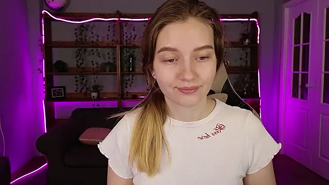 Ksuhesa online show from 02/14/26, 01:02