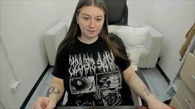 AlisaBacker online show from 02/25/25, 04:21