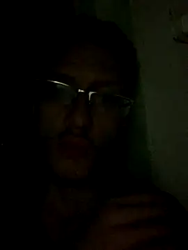 Snapshot of SOYMRX chatting on 12/04/25, 04:33 SOYMRX online show from 12/04/25, 04:33