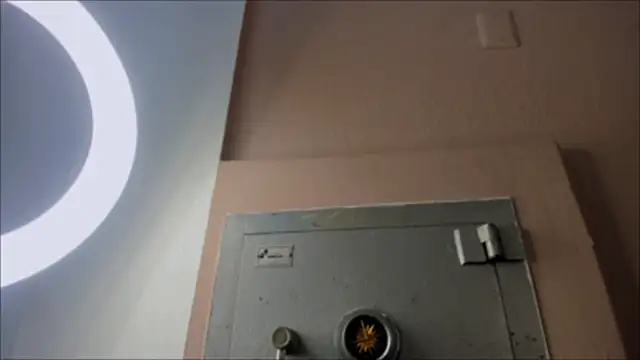 lia ass  online show from 12/04/25, 10:35