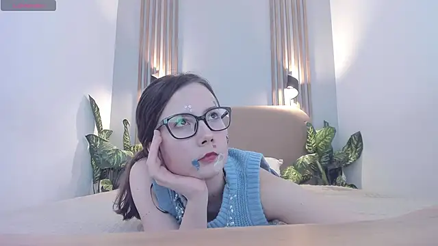 OliviaTurnery online show from 01/07/26, 04:20