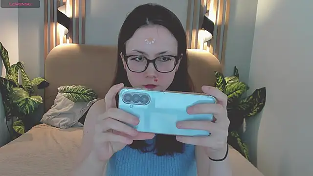 OliviaTurnery online show from 01/14/26, 04:12