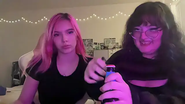 xKittyKat online show from 01/07/26, 03:31