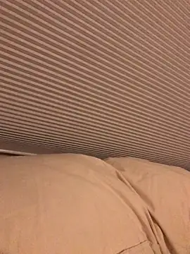 fjtye1w online show from 11/20/25, 03:18