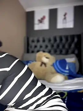 Candy-Heart online show from 10/05/25, 03:27