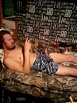 Snapshot of hothippie420 chatting on 01/08/25, 06:41 hothippie420 online show from 01/08/25, 06:41