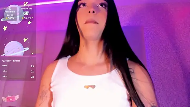 Snapshot of Summer_walkerr chatting on 02/16/25, 06:54 Summer walkerr online show from 02/16/25, 06:54