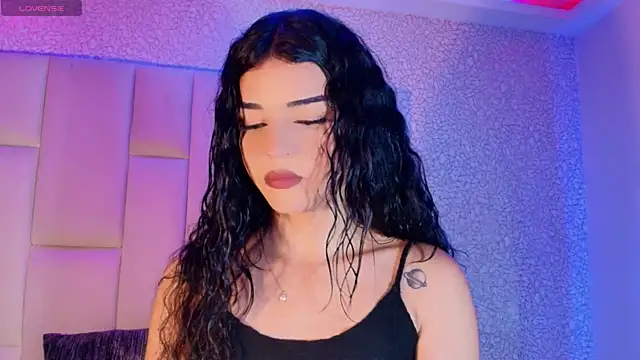 Snapshot of Summer_walkerr chatting on 03/01/25, 12:45 Summer walkerr online show from 03/01/25, 12:45