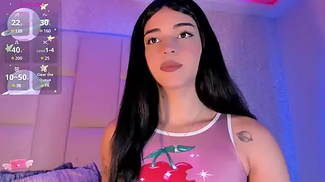 Snapshot of Summer_walkerr chatting on 03/10/25, 12:37 Summer walkerr online show from 03/10/25, 12:37