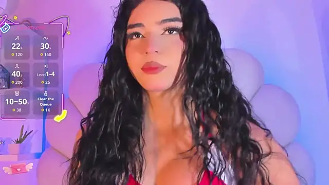 Summer walkerr online show from 11/18/25, 12:53