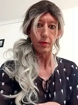 AlexiaXXL online show from 12/19/25, 08:38